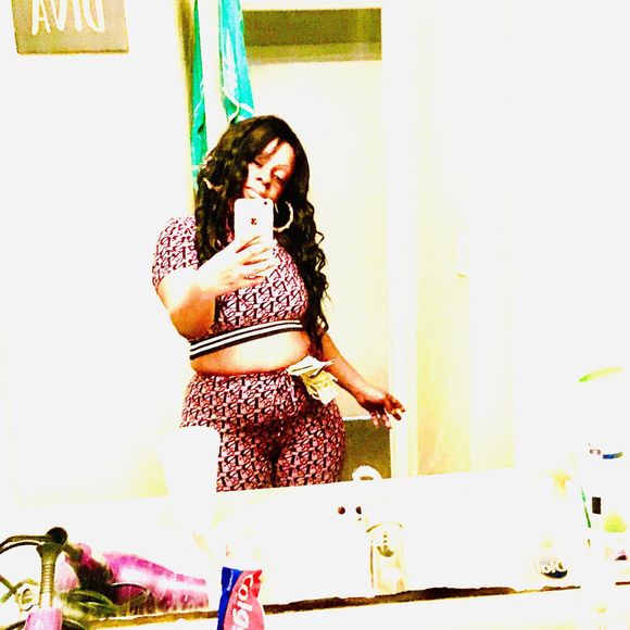 Meet your Posher, Somion - Picture 1 of 1